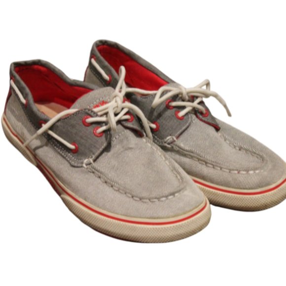2/$50 🏷 Sperry Boat Shoes Size 4Y - Picture 1 of 4
